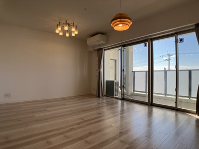 【居間・リビング】 | ブランシエラ那覇赤嶺ステーションファースト