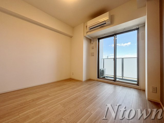 【居間・リビング】 | SHOKEN Residence 名古屋〈太閤通〉 | ゆったり過ごせる居間です