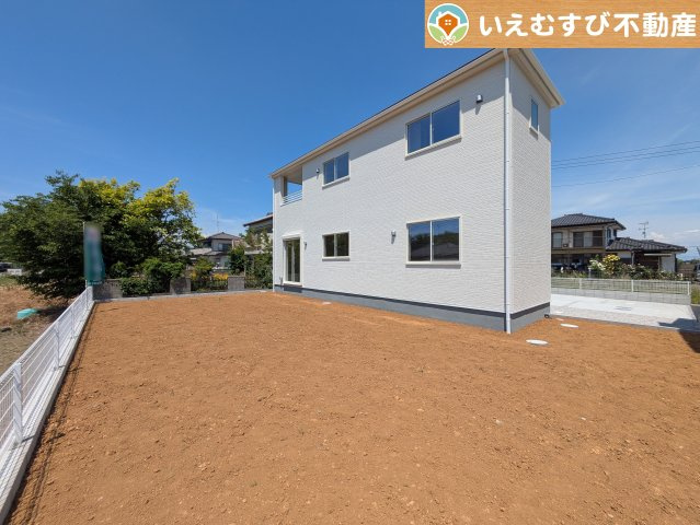Livele Garden.S　熊谷中恩田の庭|ガーデニングが楽しめそう
季節の草花で彩りを！ガーデニングで緑あふれる景色を作るのも楽しみ♪