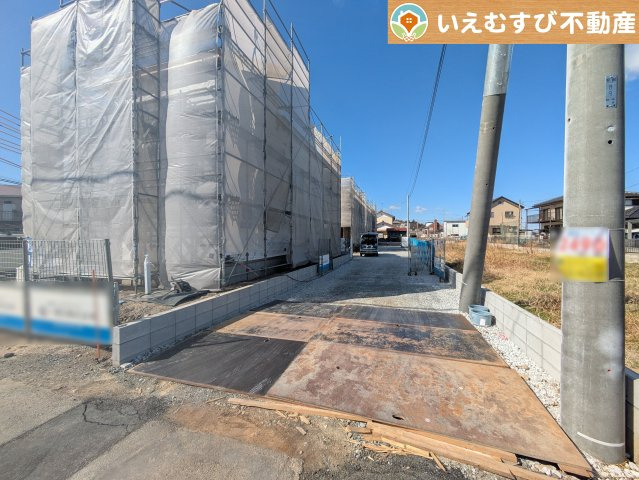 Livele Garden.S　熊谷中恩田の前面道路含む現地写真