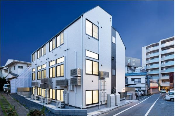 新宿区若葉３丁目のアパートの外観|Shanti Casa 四谷若葉(シャンティーカーサ)