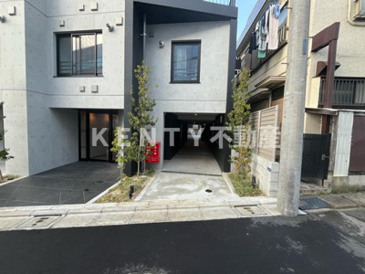 【エントランス】 | ＷＨＡＲＦ大井町ｗｅｓｔ | 清潔なエントランスです