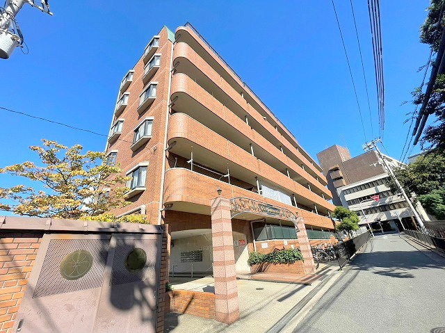 ウノ・ディアマンテの外観