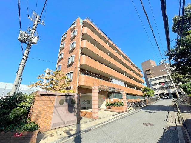 ウノ・ディアマンテの外観