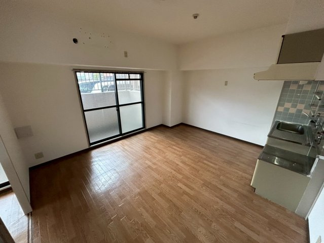 ウノ・ディアマンテの居間・リビング