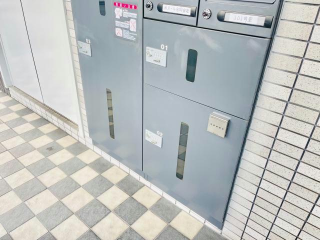 ボヌール姫路Staの設備|宅配ボックス