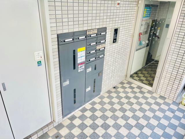 ボヌール姫路Staの設備|宅配ボックス