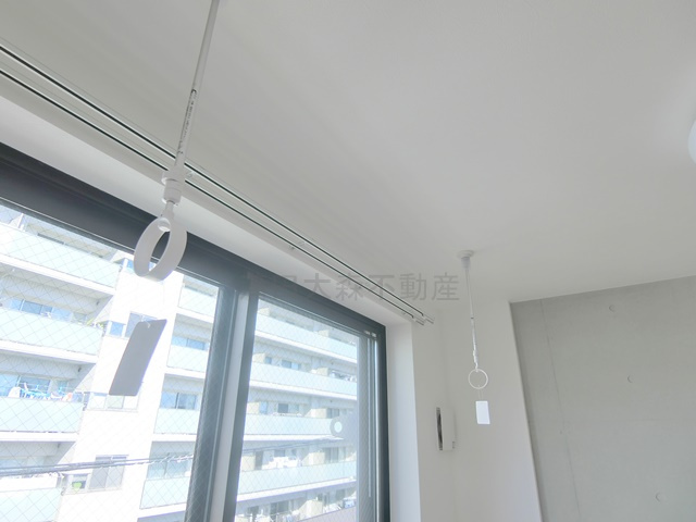 ラヴィエール羽田スカイゲートの設備|室内物干し竿取り付け器具