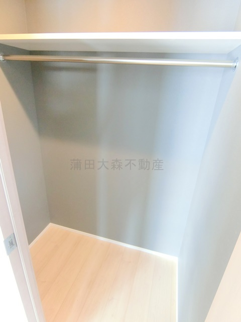 ラヴィエール羽田スカイゲートの収納|大型収納　ウォークインクローゼット！