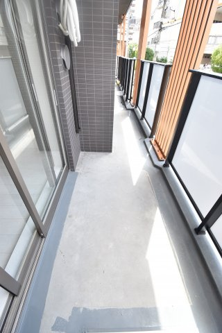 レオンコンフォート難波クレアのバルコニー