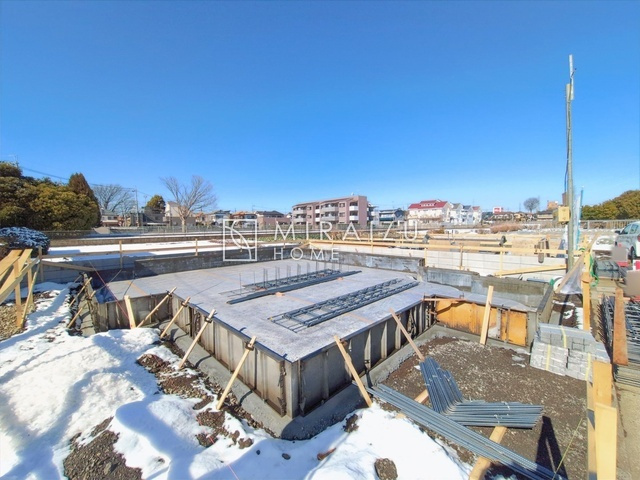 【外観】 | 青く澄み渡った綺麗な空と、陽の光をたっぷりと受ける、そんな新築住宅で新生活をスタートしてみませんか？見学・ご相談等、ミライズホーム(株)までお気軽にご連絡下さい。