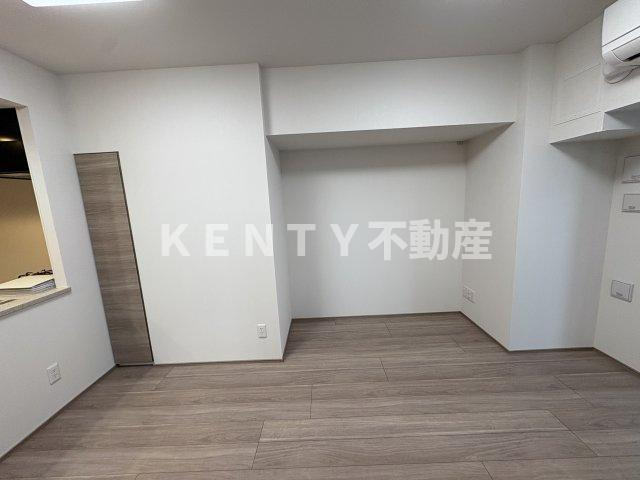 【寝室】 | リーラ品川戸越 | 使い勝手のいい寝室です