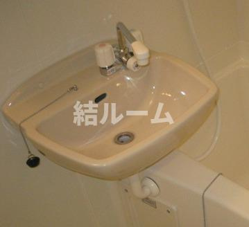 豊島区上池袋４丁目のアパートの洗面所