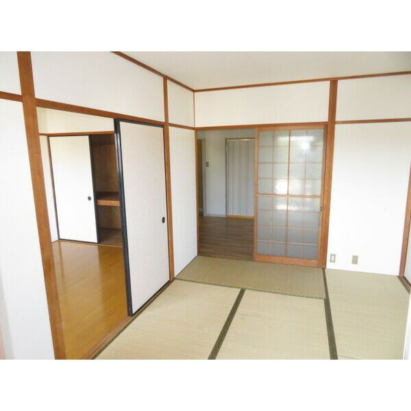 マンション加藤の和室