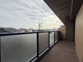 【バルコニー】 | プラタスガーデンつきみ野 | 開放感あふれるバルコニー。