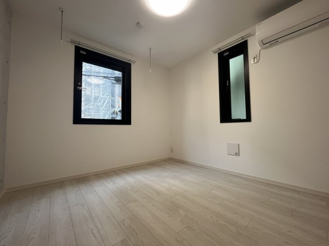 湯島レジデンスの居間・リビング