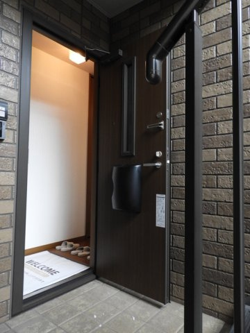 クラウディア　C棟の玄関