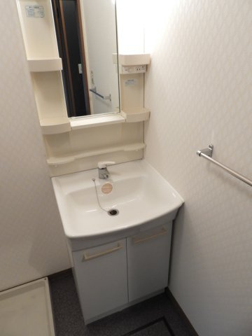 クラウディア　C棟の洗面所