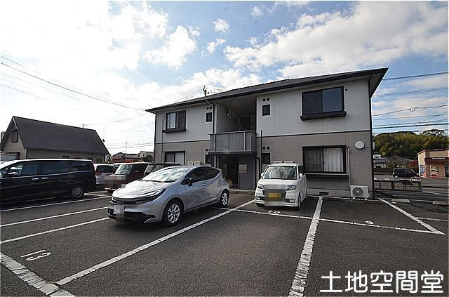 サンハイツ永犬丸　C棟