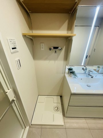 ライトコート四谷のランドリースペース