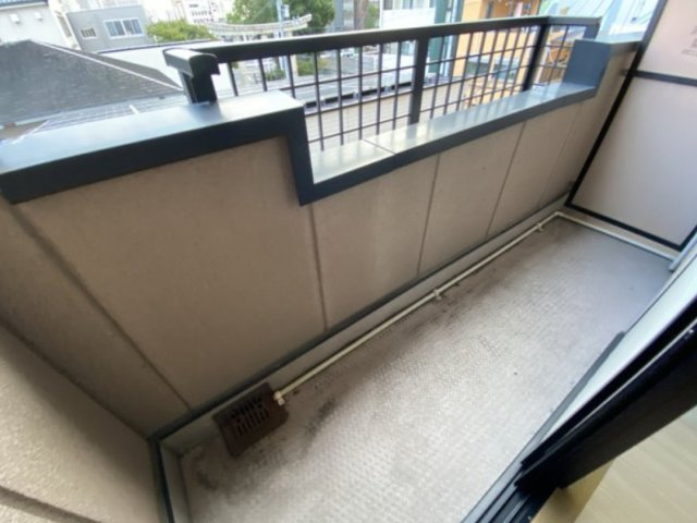 ULTYPUREのバルコニー