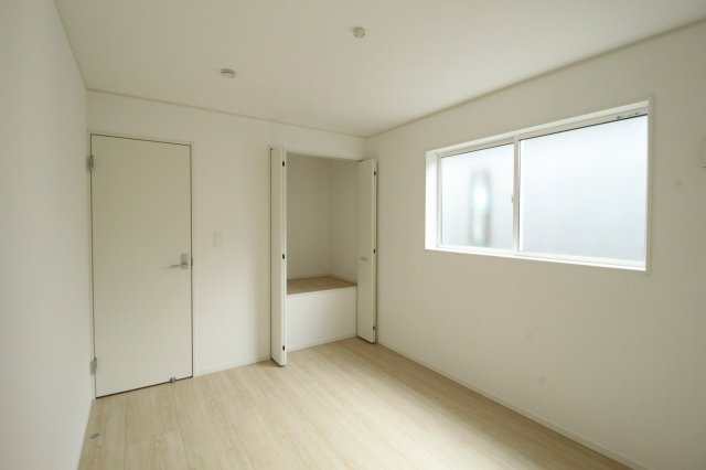南金田（第1）　新築戸建　2号棟【全5区画】の洋室|2F　北の部屋　6.0帖