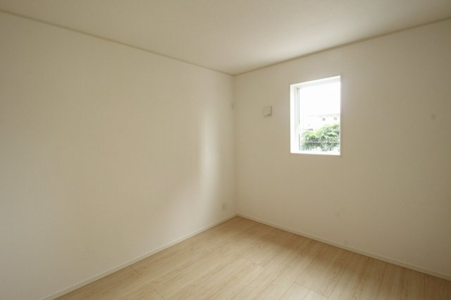 南金田（第1）　新築戸建　2号棟【全5区画】の洋室|2F　南西の部屋　6.2帖