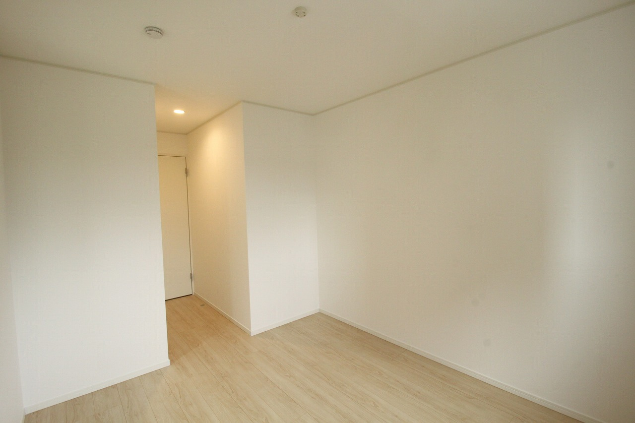 南金田（第1）　新築戸建　2号棟【全5区画】の洋室|2F　南西の部屋　6.2帖