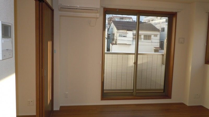 ソラーナ新宿の居間・リビング