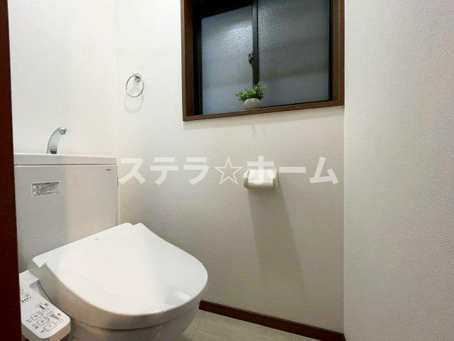 東中浜2 中古戸建のトイレ|清潔感のあるトイレです