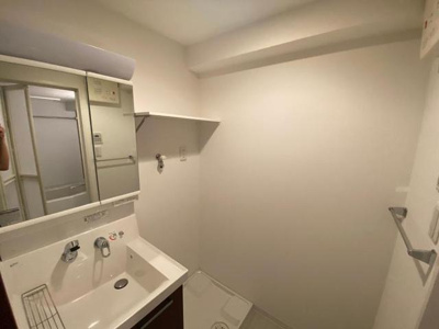 【洗面所】 | W.O.B.UMEDA | 洗面所です