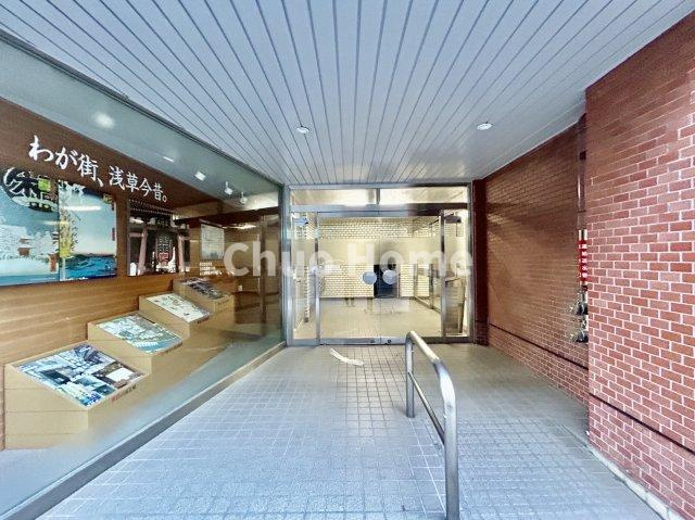 雷門永谷マンションのエントランス|エントランス