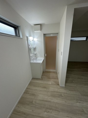 【独立洗面台】 | シェモアⅡ