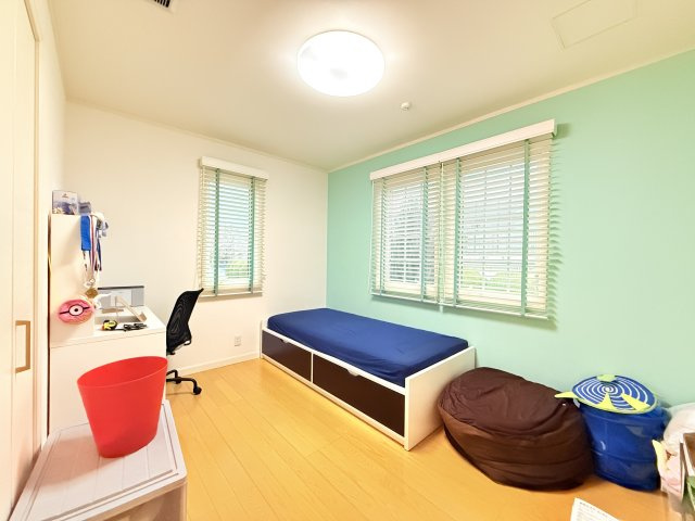 古河市下山町オール電化住宅の洋室