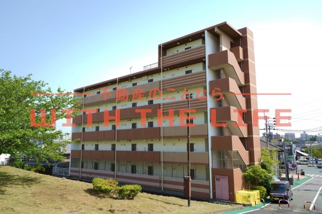 モントーレヒルズ東櫛原【10,000円キャッシュバック対象物件】の外観|落ち着いた雰囲気の外観です