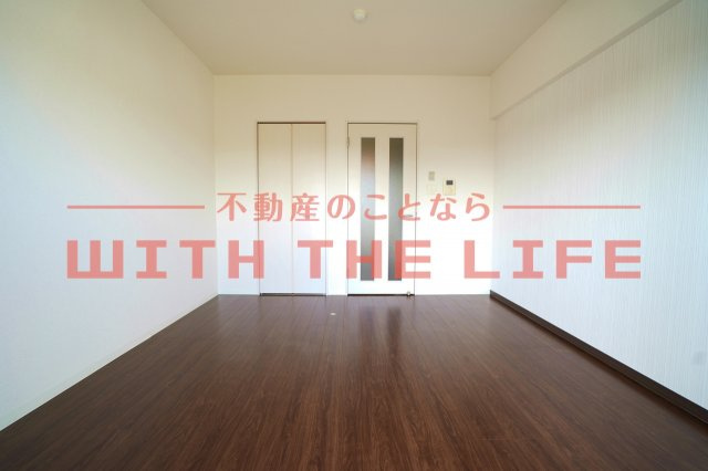 モントーレヒルズ東櫛原【10,000円キャッシュバック対象物件】の内装|内装は落ち着いています