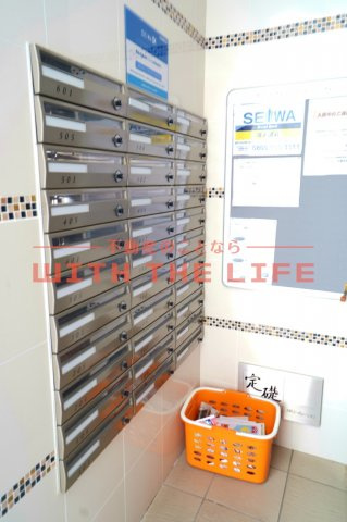 モントーレヒルズ東櫛原【10,000円キャッシュバック対象物件】のロビー|落ち着いたロビーです