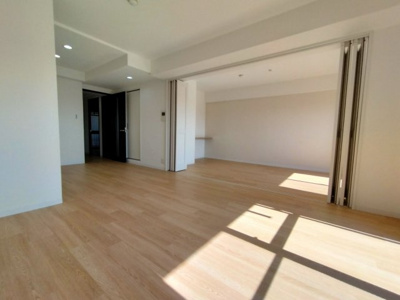 【居間・リビング】 | ライオンズマンション城東緑橋 | LDK（約12.5帖）