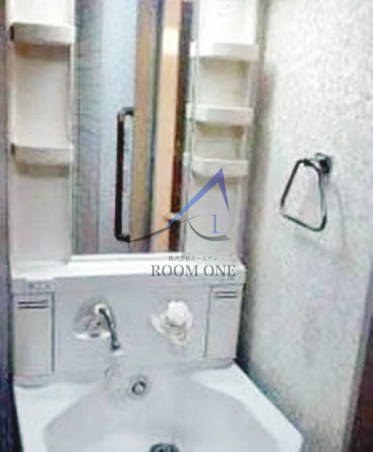 エル・グランピアの洗面所|洗面台です。