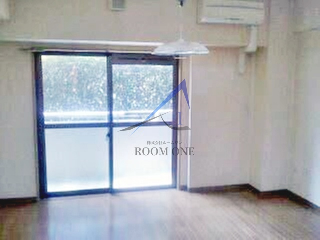 エル・グランピアの居間・リビング|洋室のお部屋です。