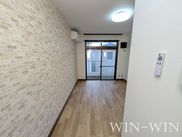 ヴィラ・シティハナナカの居間・リビング