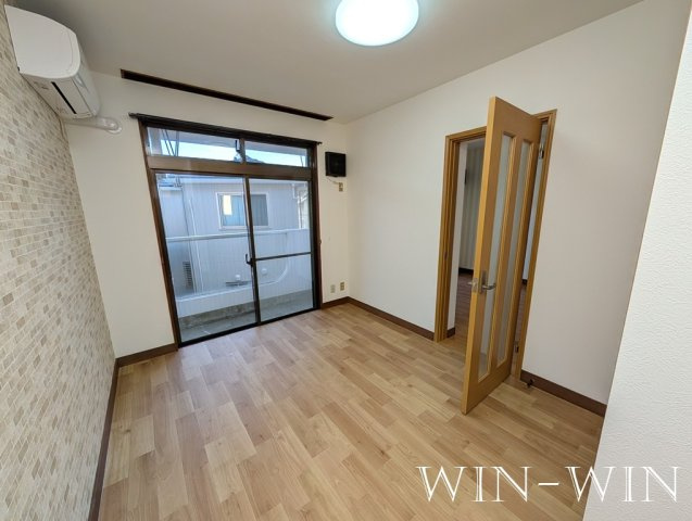 ヴィラ・シティハナナカの居間・リビング