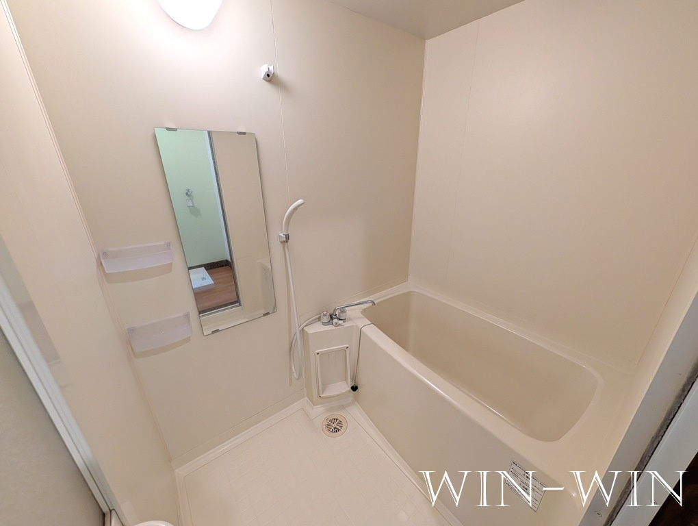 ヴィラ・シティハナナカの浴室