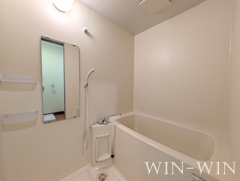 ヴィラ・シティハナナカの浴室