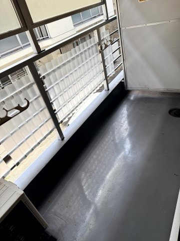 サントロペのバルコニー