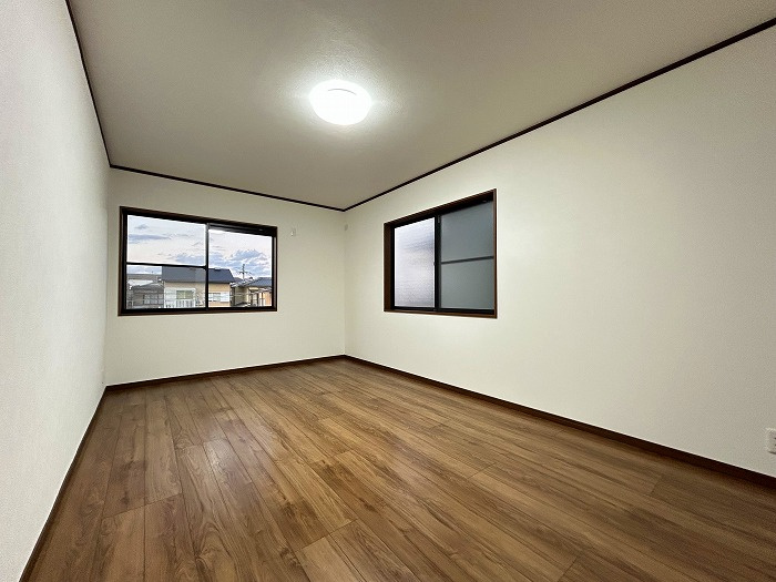 吉祥院這登東町の洋室