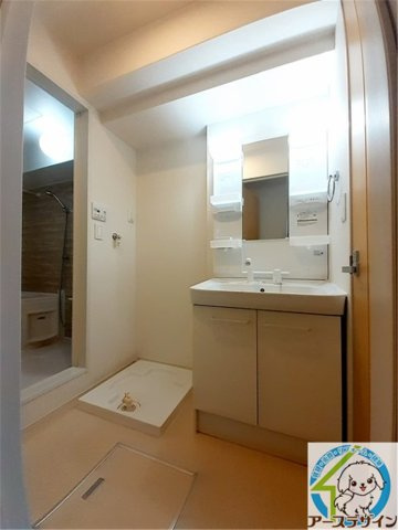 エンテラス池内　Bの洗面所|※パース写真