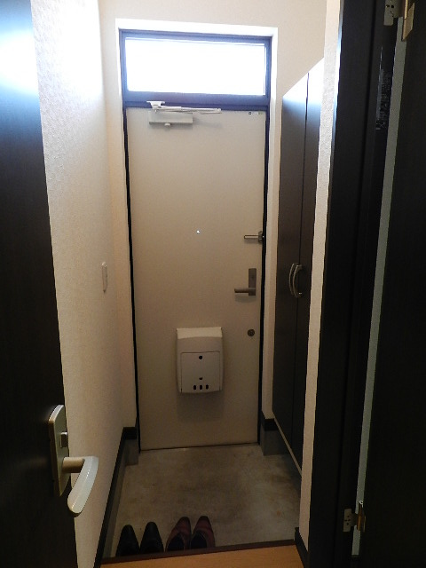 アパートメント美園の玄関|玄関です