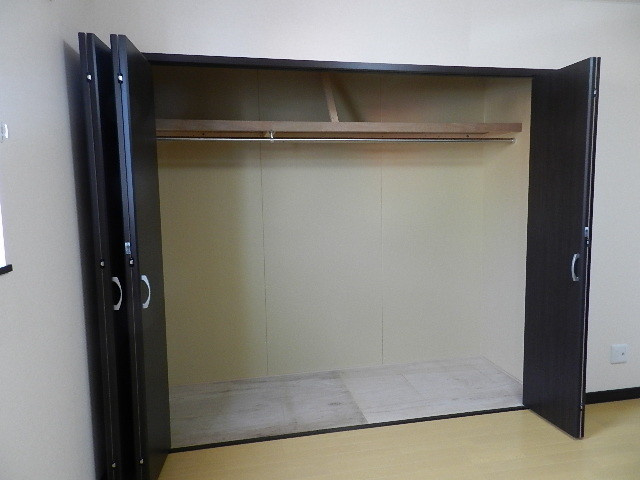 アパートメント美園の収納|収納スペース豊富です
