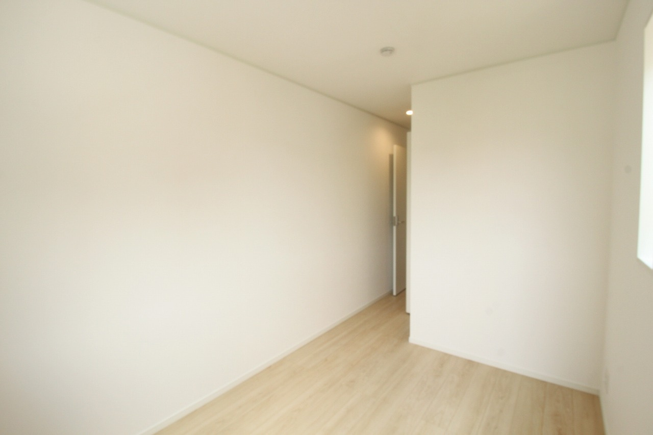 南金田（第1）　新築戸建　4号棟【全5区画】の洋室|2Ｆ　南東の部屋　5.3帖